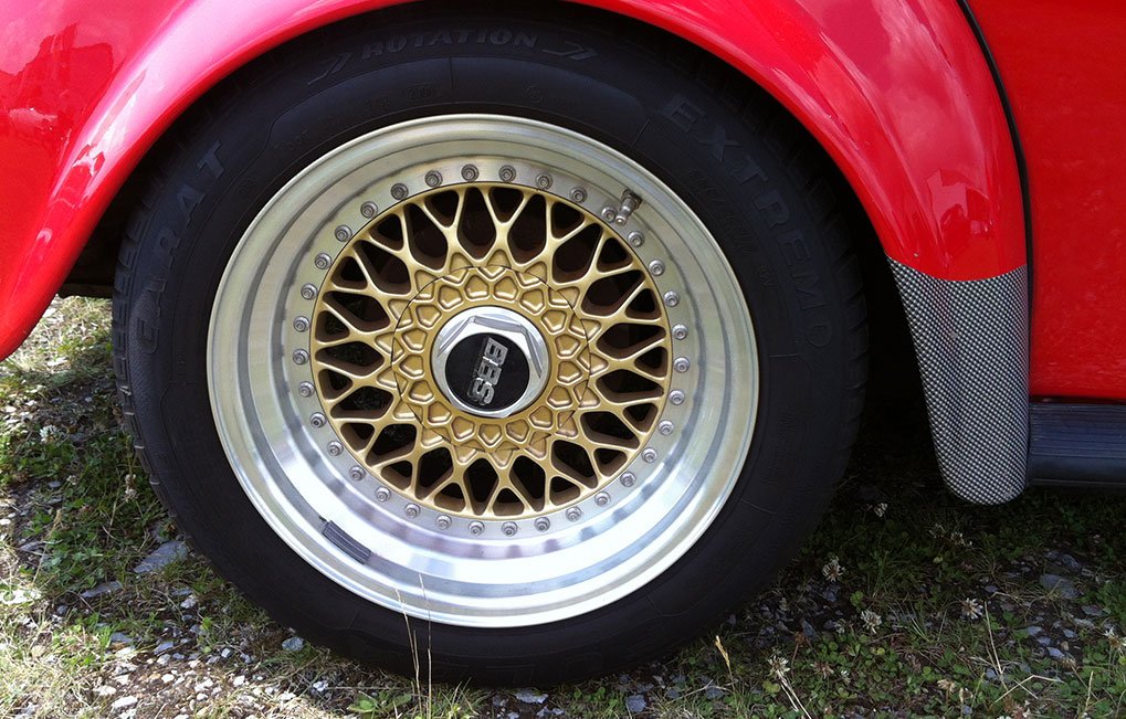 Car clubs and individual enthusiasts at the Böblingen summer festival
