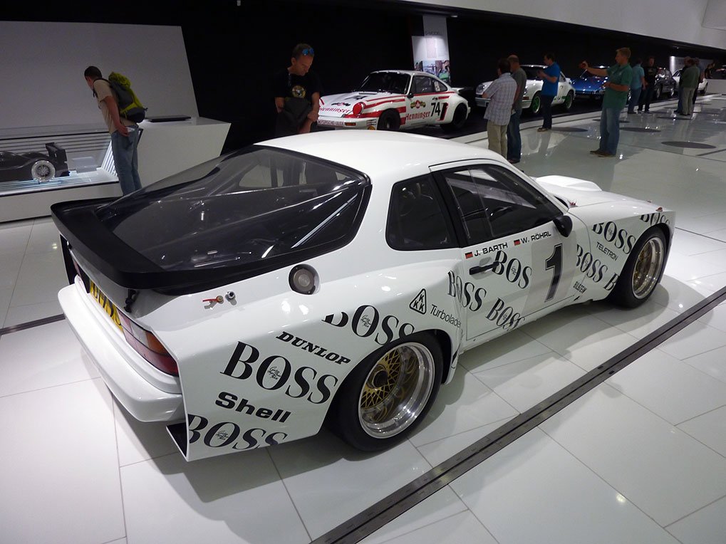 Porsche 911 GT1 98 approaching section in the museum