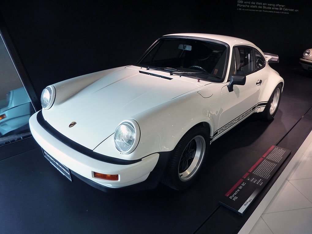 Historic 911 display detail in the Porsche Museum