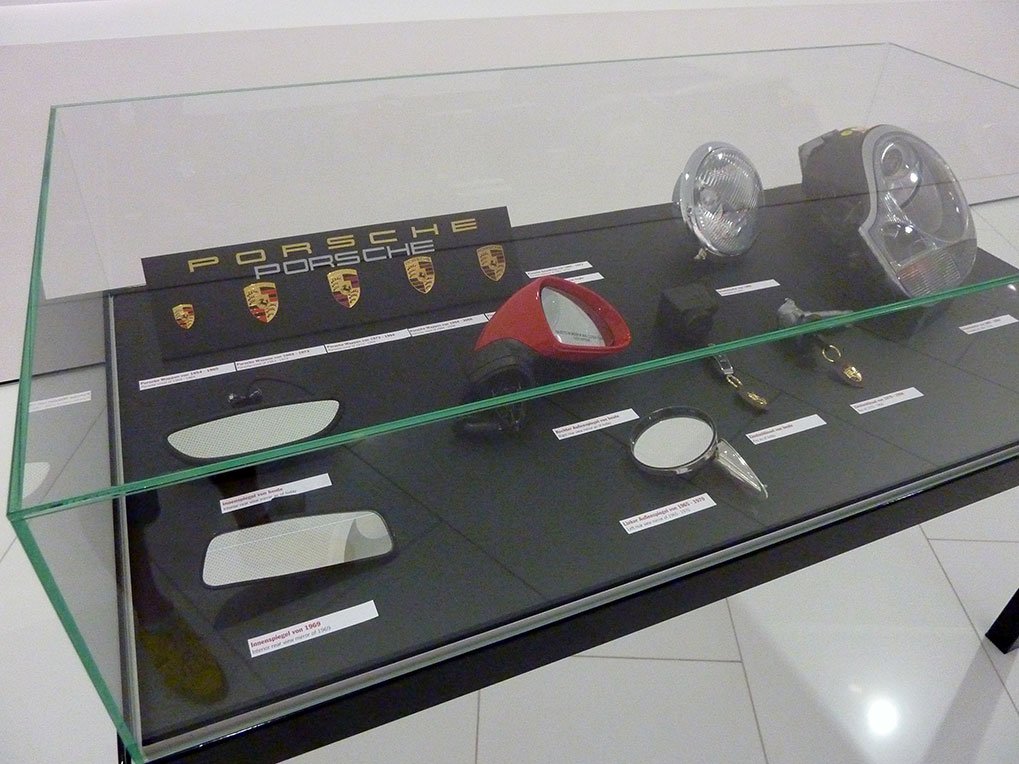 Porsche technical evolution display in the museum