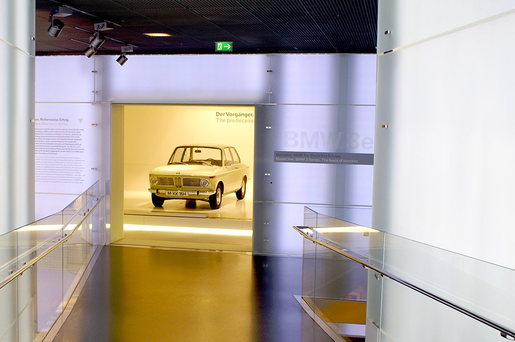 Approach to the BMW 3 Series exhibition at the museum
