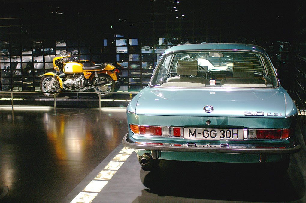 BMW 328 displayed in the 6 Series hall area