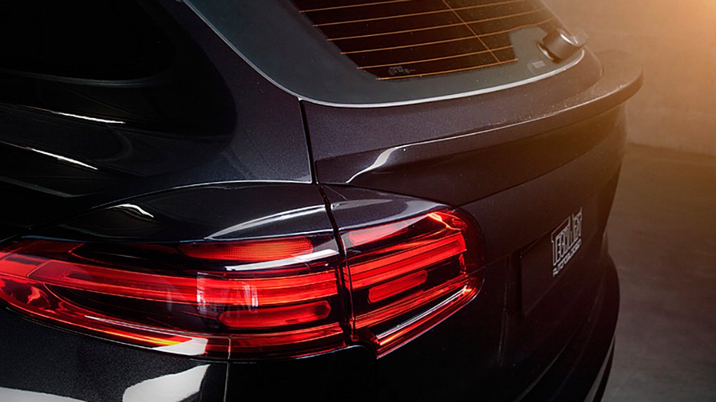 958 Porsche Cayenne Techart Aerokit I Rear lip spoiler