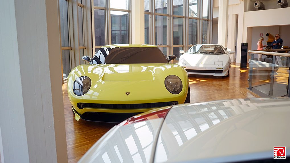 Lamborghini Miura concept by Walter de Silva at the museum