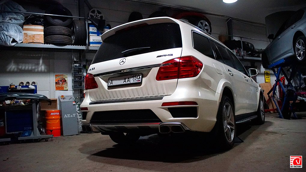 Mercedes-Benz gl63 amg Brabus выхлопная система установлена