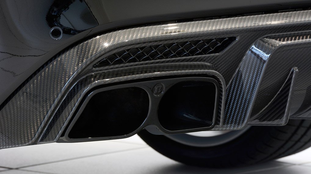 Brabus Mercedes-Benz C63S выхлопная система