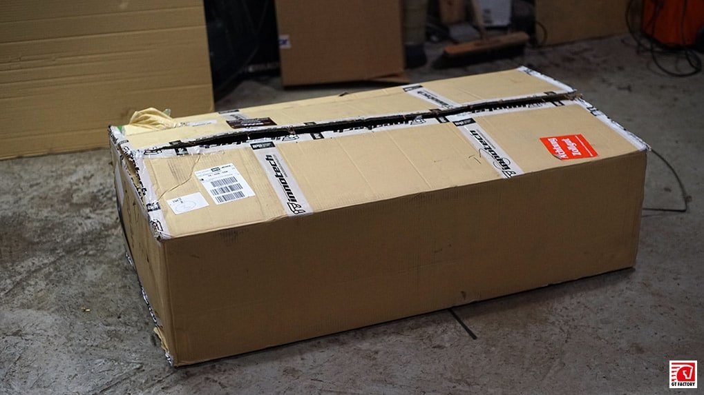 Mercedes-Benz cls63 ipe upacked exhaust system