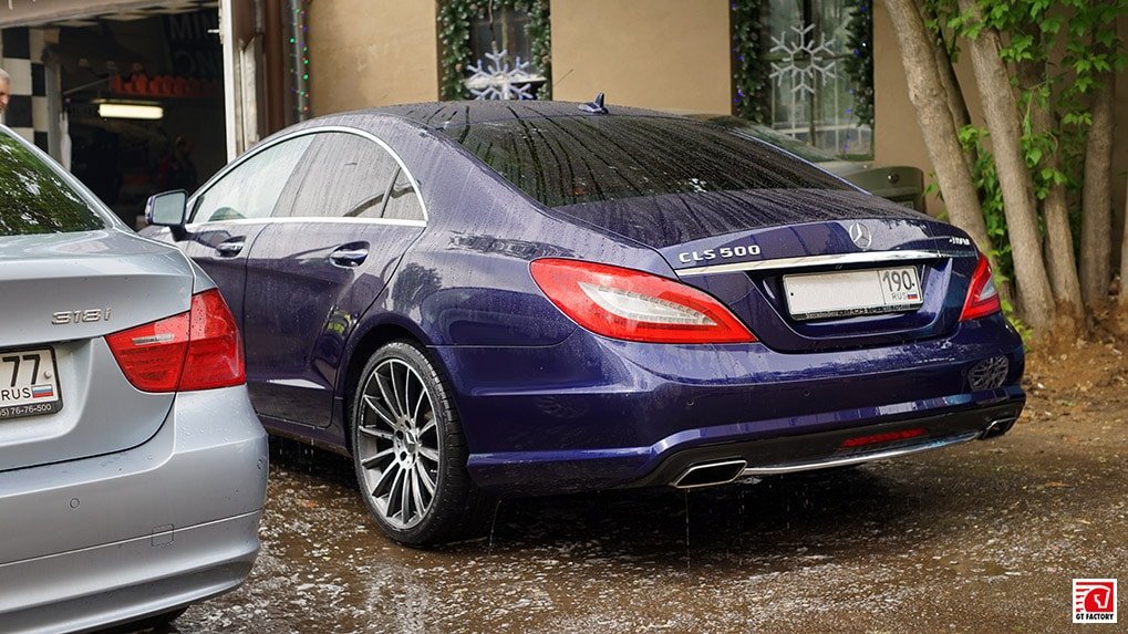 Mercedes-Benz cls500 Mistic Blue Metallic