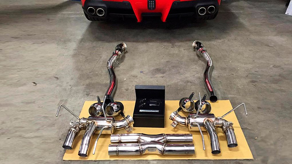 ipe-Ferrari-F12-Berlinetta-1