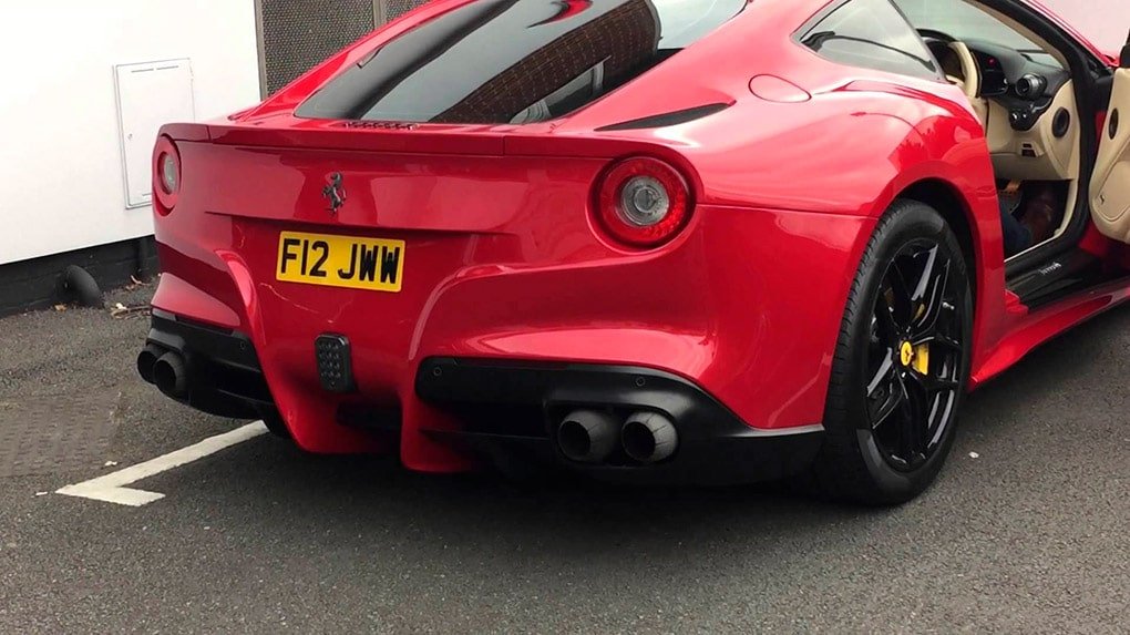 ipe-Ferrari-F12-Berlinetta