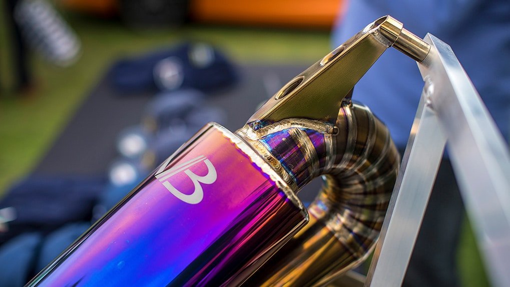 VB LP750-4 SV exhaust system with signed plaque and display presentation