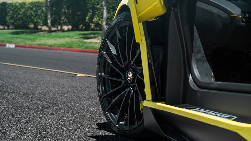 Заказать диски Rotiform DVO в Москве