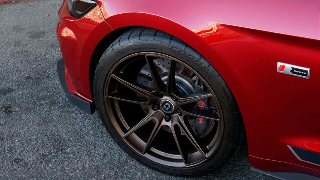 Диски HRE FF04 Flow Form Ford Mustang