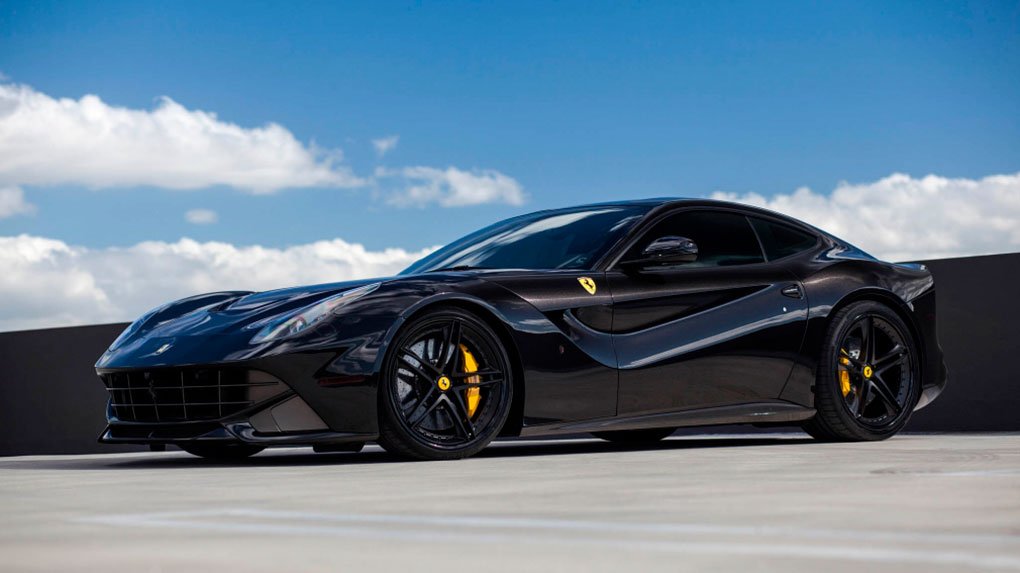 Трехсоставные кованые диски HRE S207 для Ferrari F12 Berlinetta