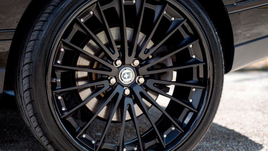 Трехсоставные кованые диски HRE S207 для Range Rover Vogue