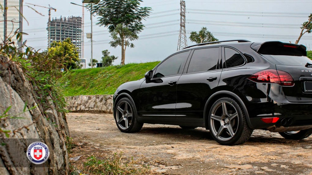 Моноблочные кованые диски HRE TR105 Porsche Cayenne 958