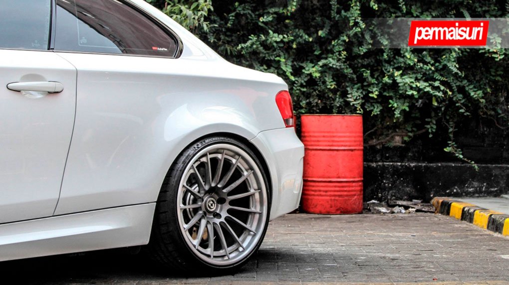 Трехсоставные кованые диски HRE RS103 Gallery
