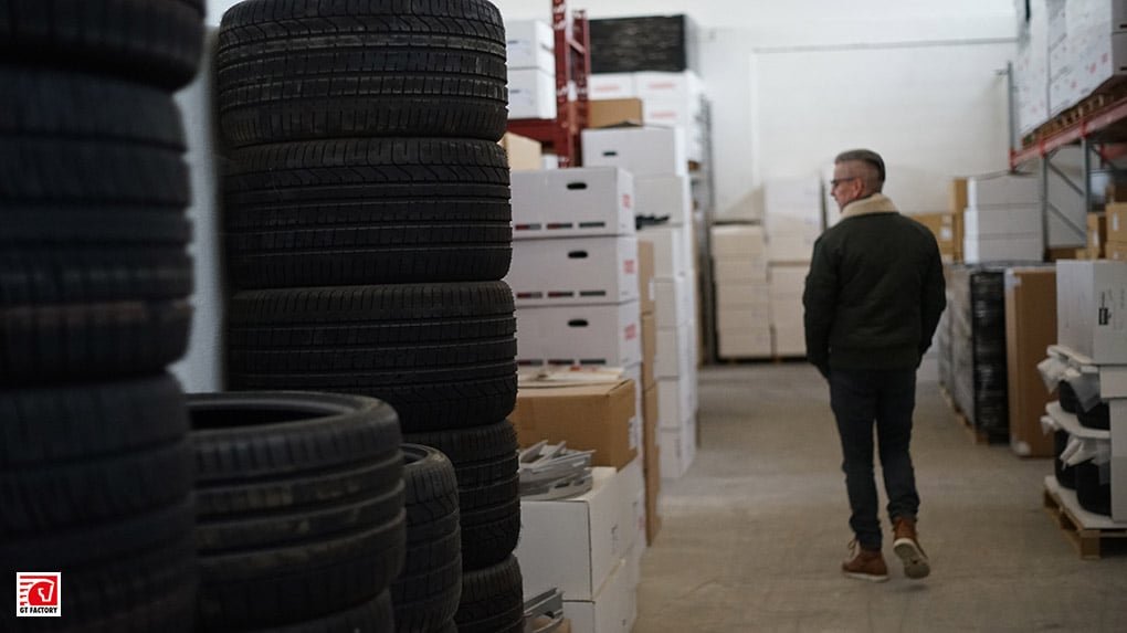 Dirk Moersdorff is showing me around the warehouse shelves