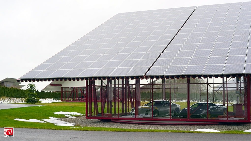 Inner courtyard at the Novitec headquarters with rotating glass garages