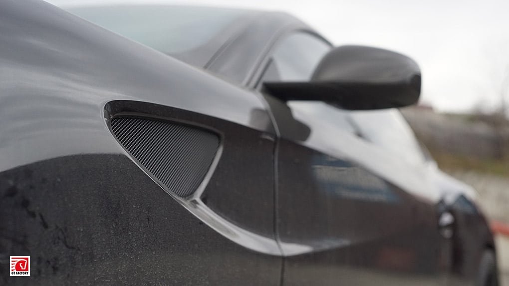 GTFactory Novitec Rosso Ferrari front fender black mech