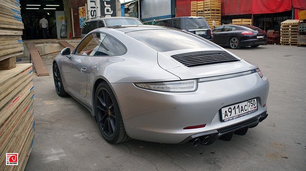 Карбоновый диффузор Vorsteiner V-GT Porsche 991 GTS