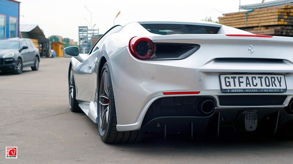 Novitec + iPE - комплексный тюнинг Ferrari 488 Spider