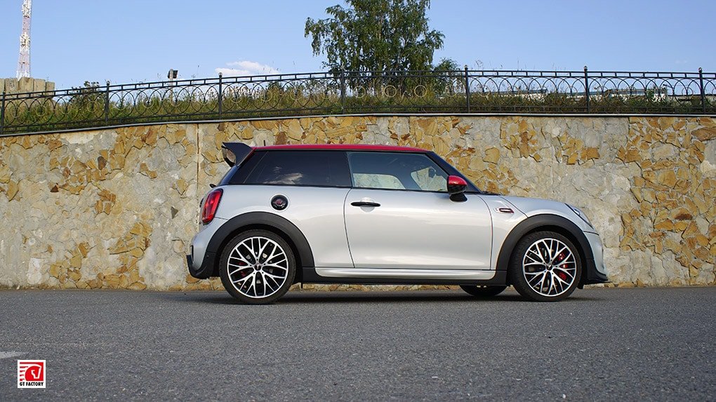 Установка Duell Ag GT Wing на MINI JCW F56
