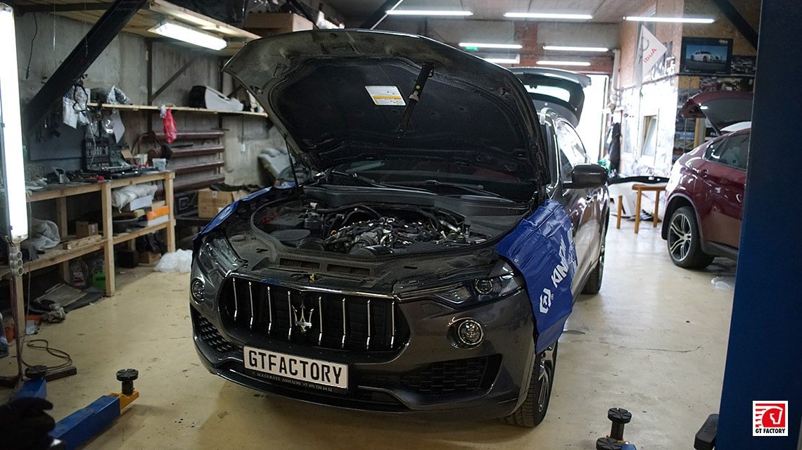 Установка блока увеличения мощности Novitec N-Tronic Maserati Levante V6 SQ4