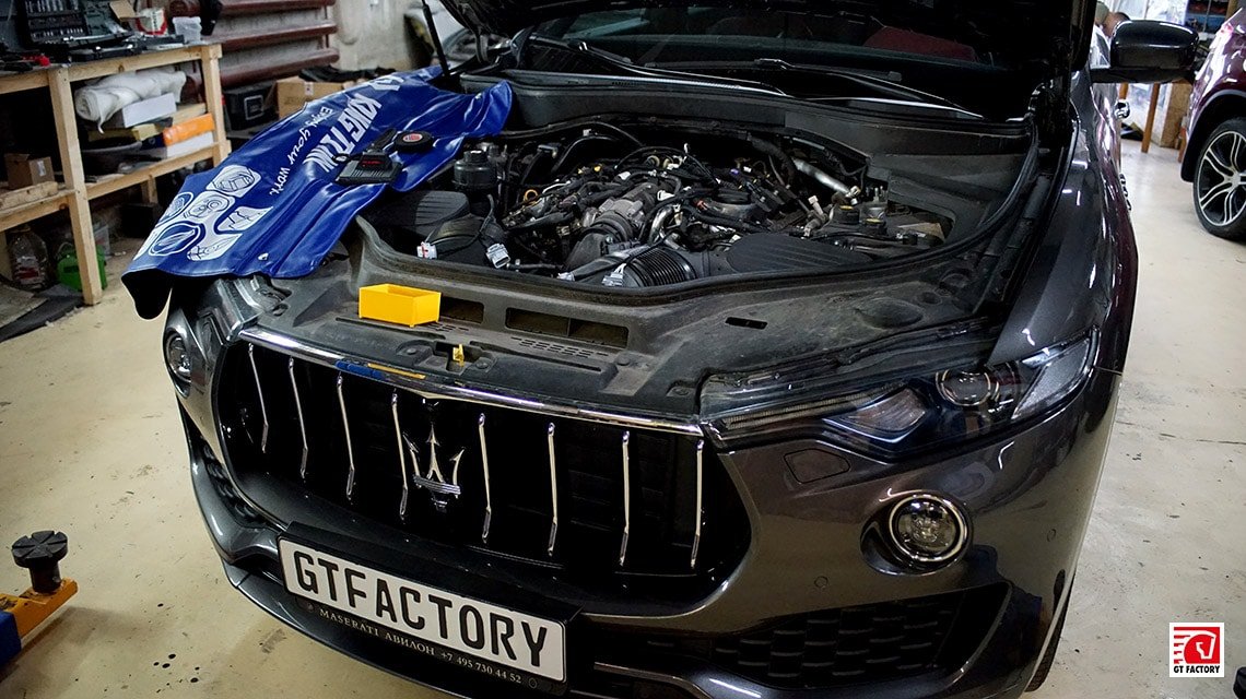 Установка блока увеличения мощности Novitec N-Tronic Maserati Levante V6 SQ4