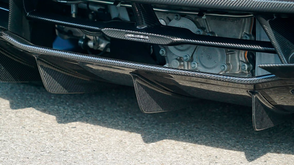 Novitec McLaren 720S C672022 Diffusor Fin Center
