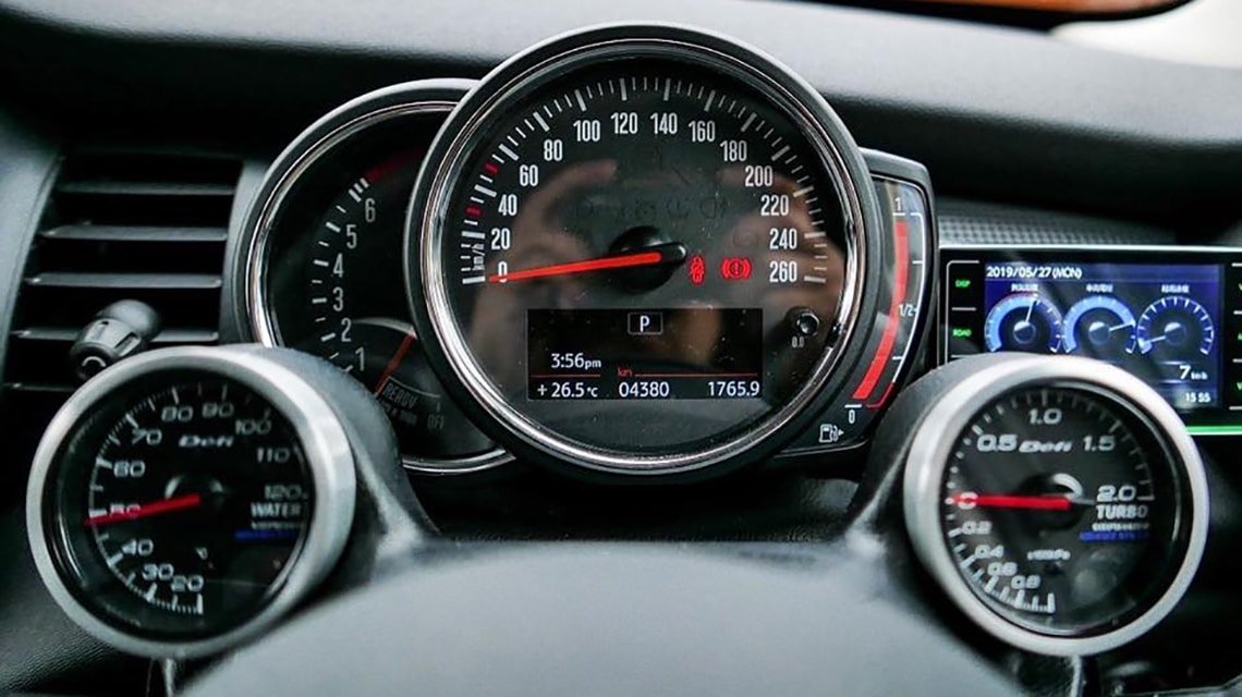 Duell AG MINI F60 JCW Countryman подиум с дополнительными приборами