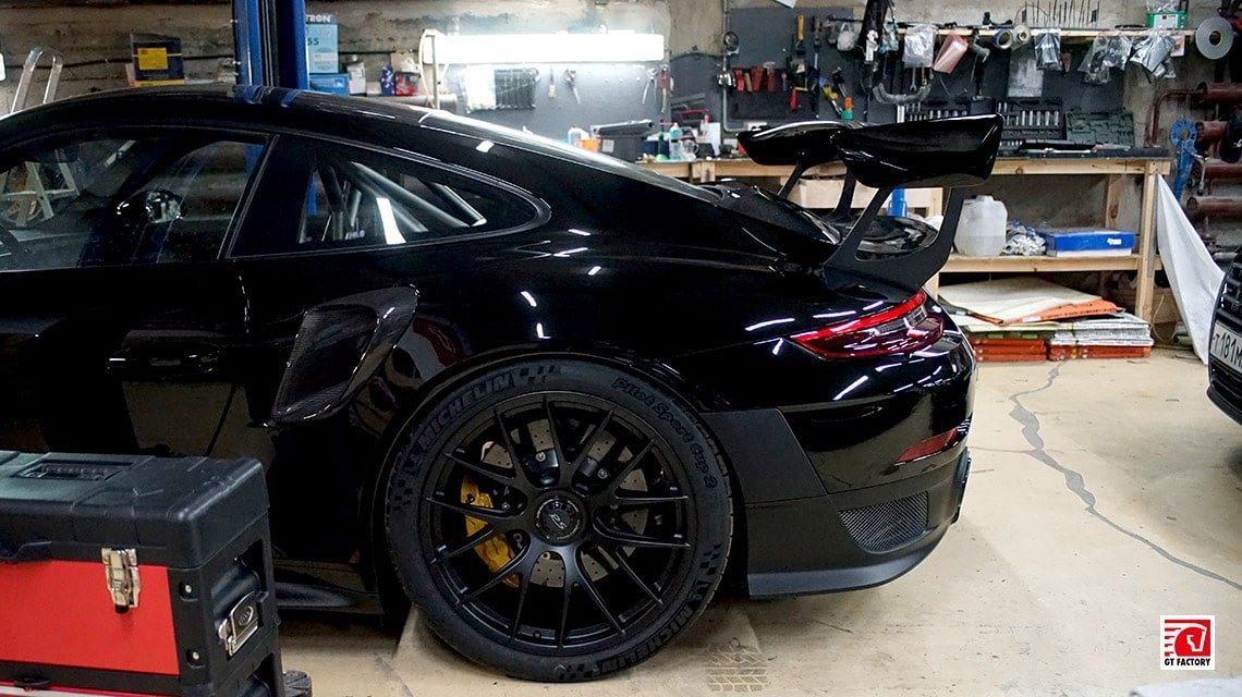 Porsche GT2RS 991
