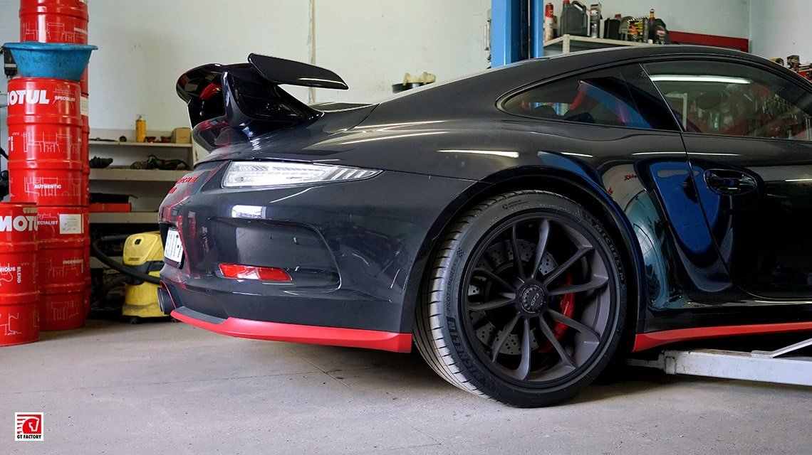 установка выхлопной системы ipe на Porsche GT3 991