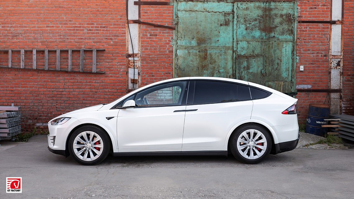 Карбоновый обвес NOVITEC для TESLA MODEL X