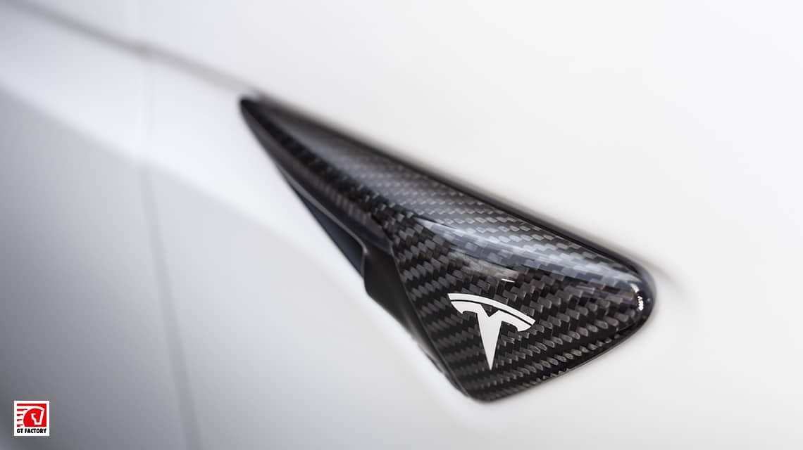 Кастом накладка боковой камеры TESLA MODEL X