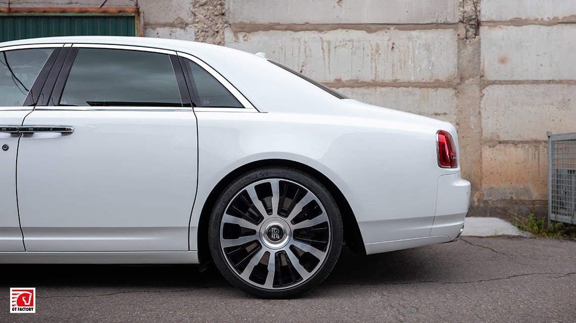 SPOFEC ROLLS-ROYCE GHOST на 22 дисках