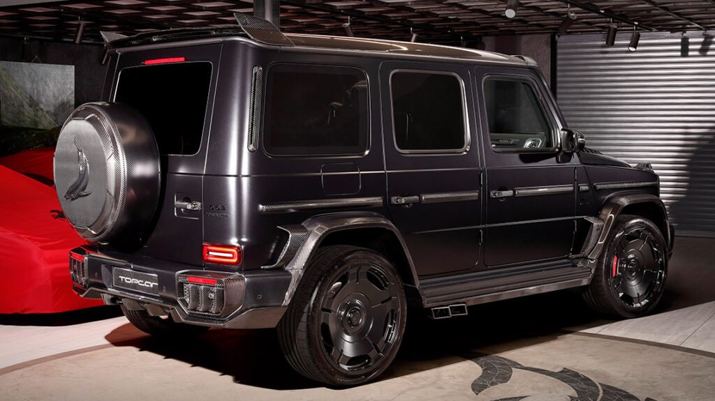 IG63 Inferno carbon wide-body kit rear view